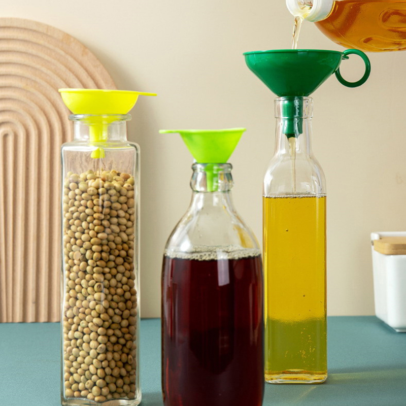 3Pcs Set Kitchen Funnel Dispen - مراجعة Kitchen Gadgets Pakistan وسعره
