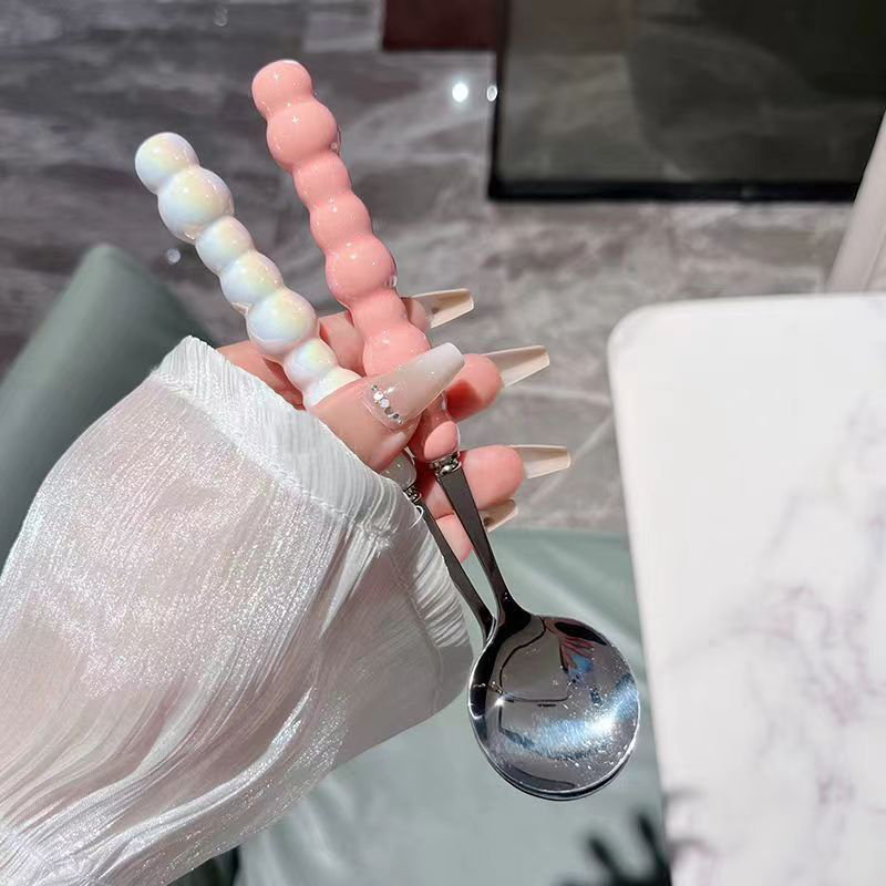 Pearl Handle Spoon Stainless S - مراجعة Kitchen Gadgets Pakistan وسعره